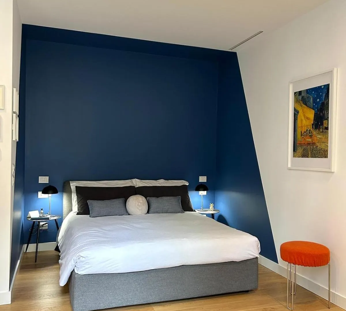 Voltaottosuite - Comfort And Elegance In Moscova Milan